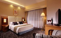   Guangdong Hotel Hong Kong 4*  10