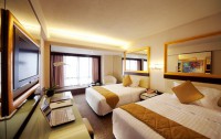   Regal Oriental Hotel 4*  9