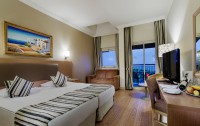   Crystal Tat Beach Golf Resort 5*  6