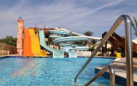   Sea Beach Aqua Park Resort 4*  12