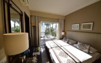   Jaz Fanara Resort 4*  8