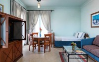   Bellevue Beach Hotel 4*  12