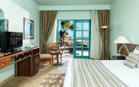   Bellevue Beach Hotel 4*  6