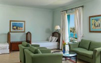 Bellevue Beach Hotel 4*  3