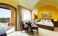   Three Corners Rihana Resort 4*  9