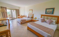   Fort Arabesque Beach Resort 4*  18