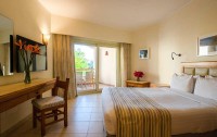   Fort Arabesque Beach Resort 4*  13