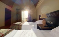   Onatti Beach Resort 4*  8