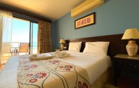 Onatti Beach Resort 4*  5