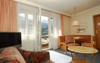   Kurhotel Oesterreichischer Hof 4*  4