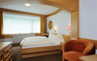   Saalbacher Hof 4*  6