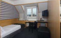   Holiday Inn City Center 4*  7