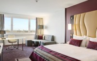   Hilton Vienna Danube Waterfront 4*  36