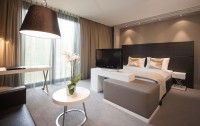   Radisson Blu Park Royal Palace Hotel 4*  9