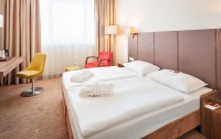   Austria Trend Hotel Doppio 4*  6