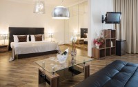   Austria Trend Eventhotel Pyramide 4*  11