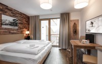   Alpenparks Hotel & Apartment Central 4*  6