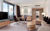   Hilton Vienna 5*  14