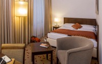   Austria Trend Hotel Rathauspark  4*  6