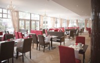   Austria Trend Parkhotel Schonbrunn 4*  12