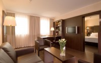   Nh Danube City 4*  10