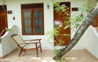   Sea Breeze Guest House 2*  11