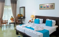 Coco Royal Beach Resort 3*  2