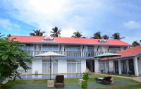   Sunset Beach Resort 2*  1