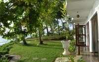   Hiru Villas Ayurveda Resort 3*  10