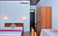   Green Shadow Beach Hotel 2*  13