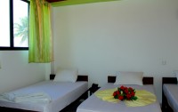   Sunbeam Beach Resort 3*  13