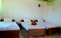   Sunbeam Beach Resort 3*  12