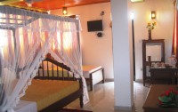   Sunbeam Beach Resort 3*  2