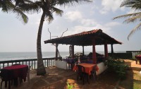   Shanthi Beach Resort 2*  8