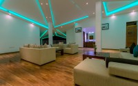   Arena Hotel 3*  12