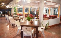 Royal Beach Hotel & Restaurant 2*  2