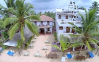   Royal Beach Hotel & Restaurant 2*  1