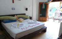   Frangipani Beach Villa 3*  8