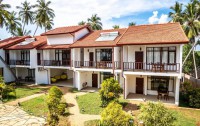   Green Parrot Tangalle 4*  36