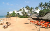   Mount Lavinia Hotel 4*  9