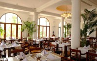   Mount Lavinia Hotel 4*  6