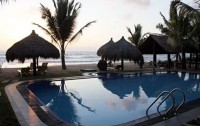   Royal Beach Resort 4*  10