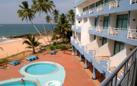   Induruwa Beach Resort 3*  11