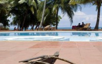   Induruwa Beach Resort 3*  10