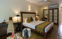   Nilaveli Beach Hotel 3*+  6