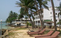 Milton Beach Resort 2*  4