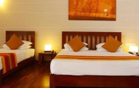   Kamili Beach Villa 4*  5