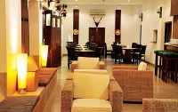   St. Lachlan Hotel & Suites 4*  10