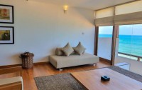   Pandanus Beach Resort & Spa 4*  8