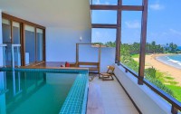 Pandanus Beach Resort & Spa 4*  5